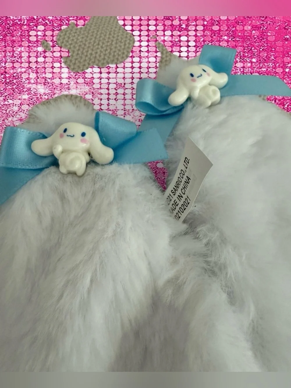 Sanrio Cinnamoroll ears white fluffy hair clips with blue ribbon